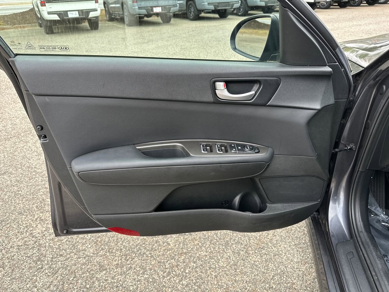 Used 2019 Kia Optima LX image 8