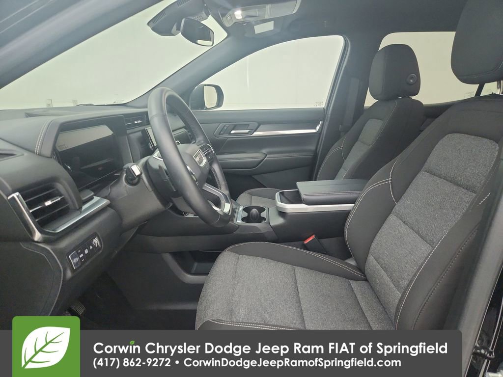 Used 2026 GMC Terrain Elevation image 18