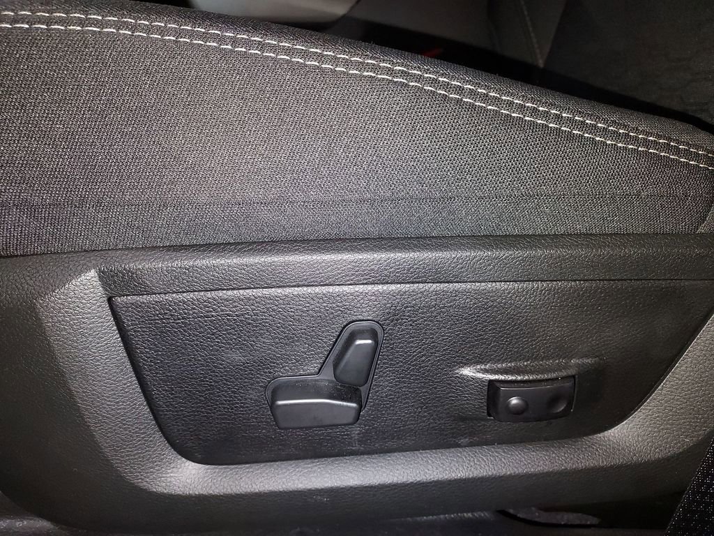 New 2026 RAM 3500 Big Horn image 18