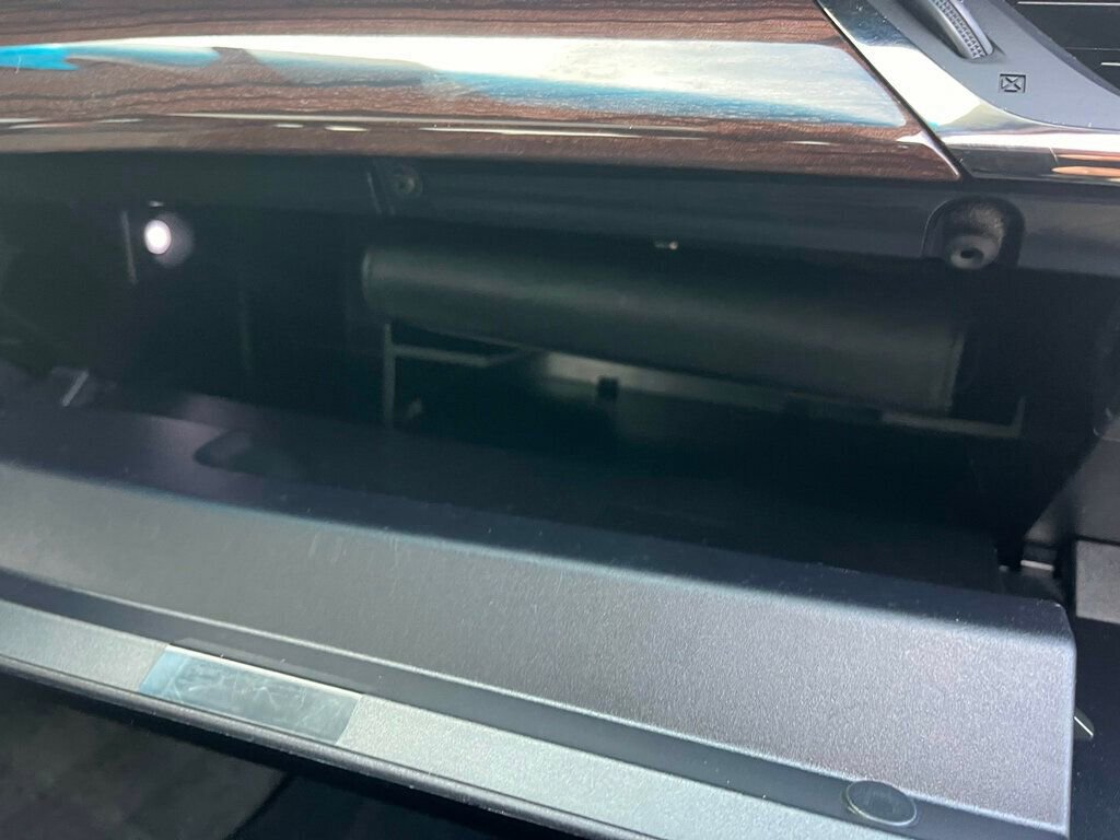 Used 2013 Toyota Avalon image 15