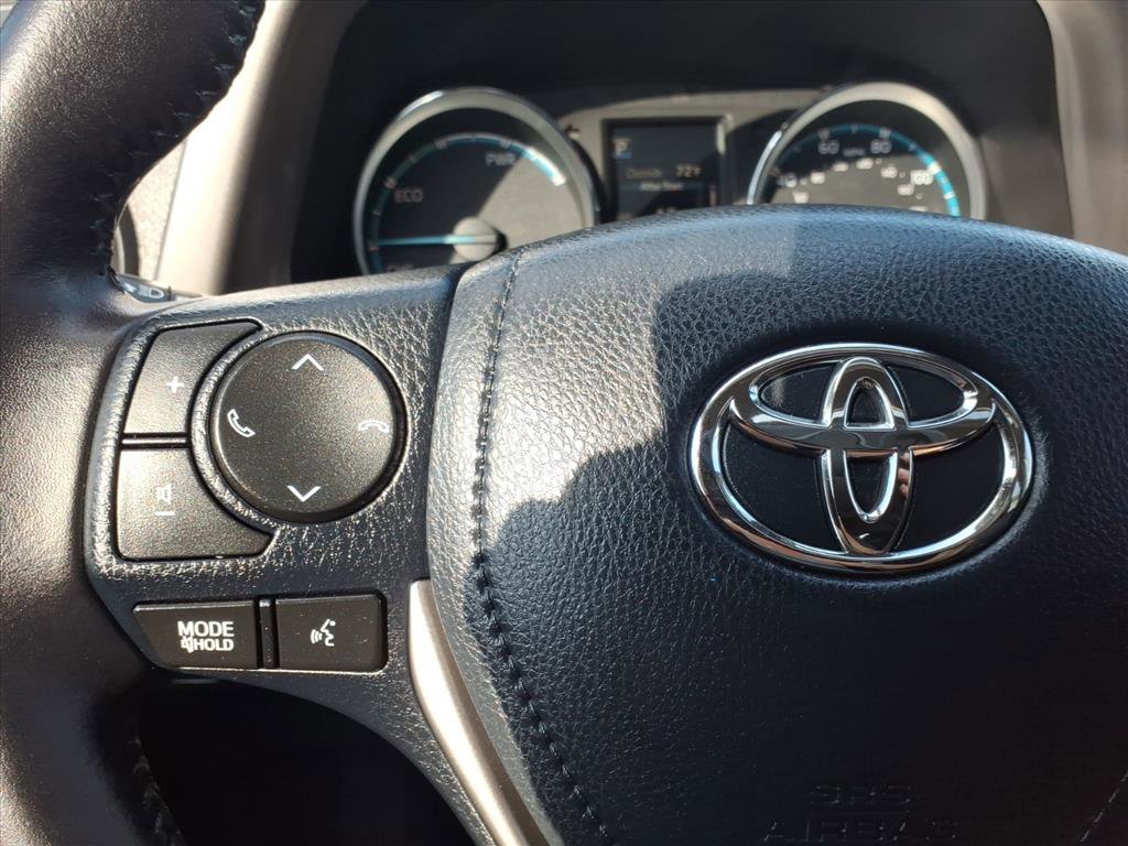 Used 2016 Toyota RAV4 Limited w/ Advanced Technology Package AWD/4WD image 17