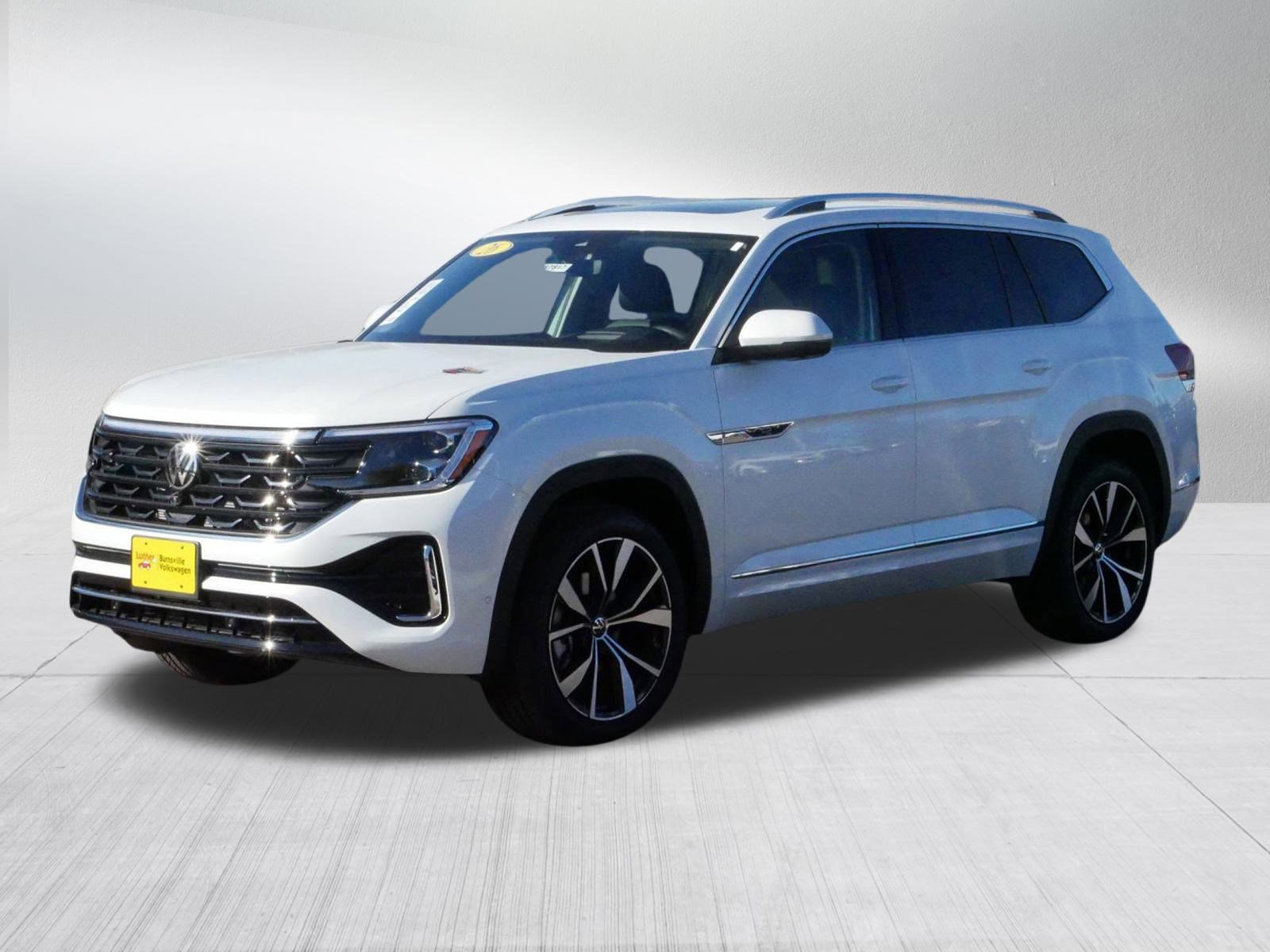 New 2026 Volkswagen Atlas SEL Premium R-Line image 2