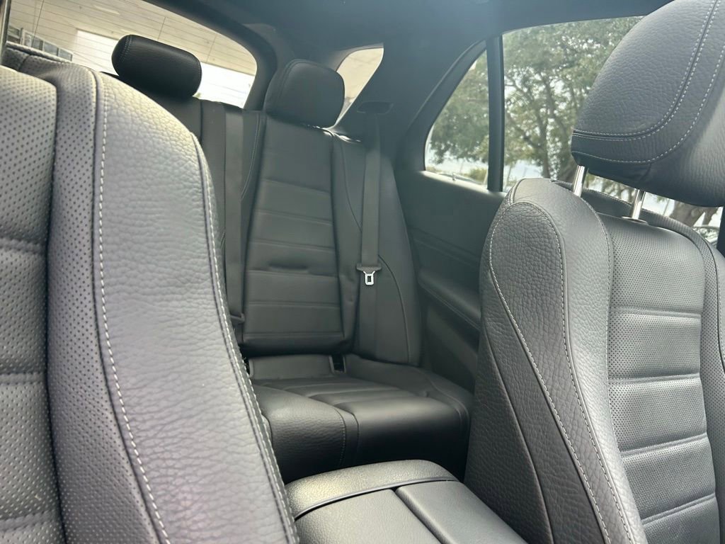 Used 2022 Mercedes-Benz GLE 350 4MATIC image 34