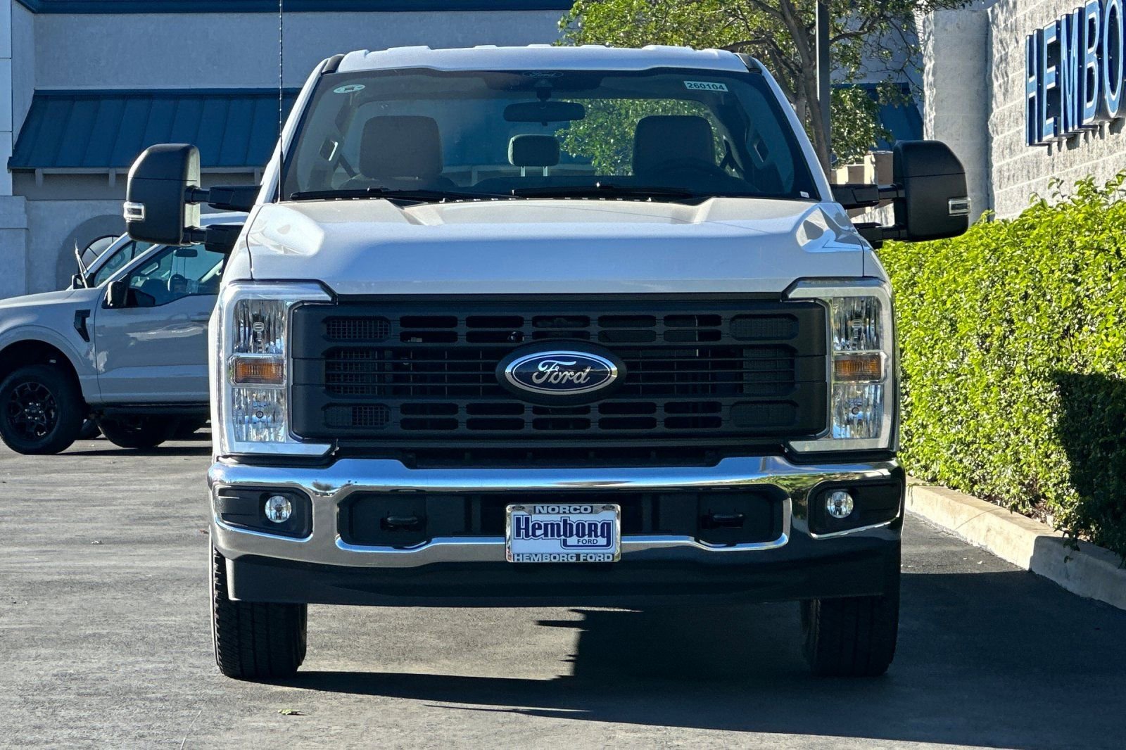 New 2026 Ford F250 XL w/ XL Chrome Package image 9