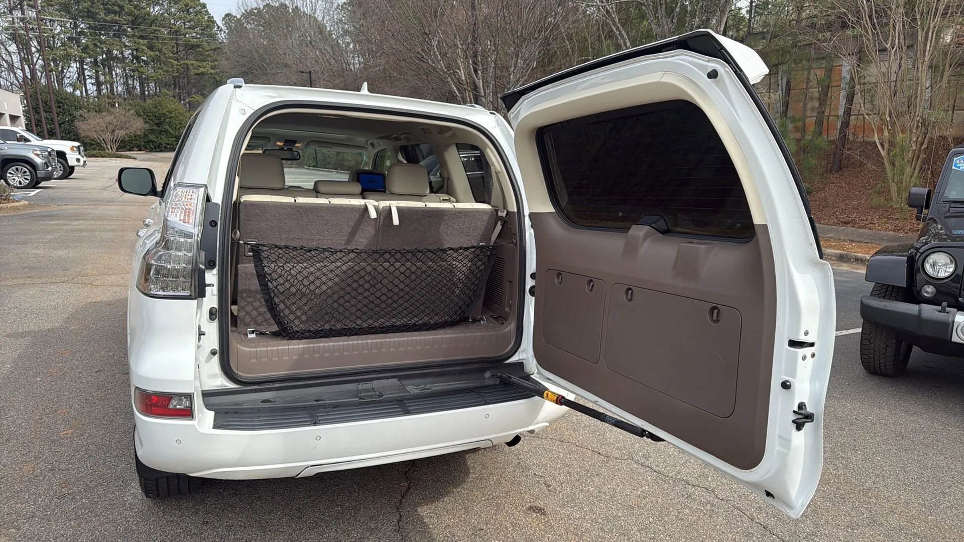 Used 2015 Lexus GX 460 Luxury image 24