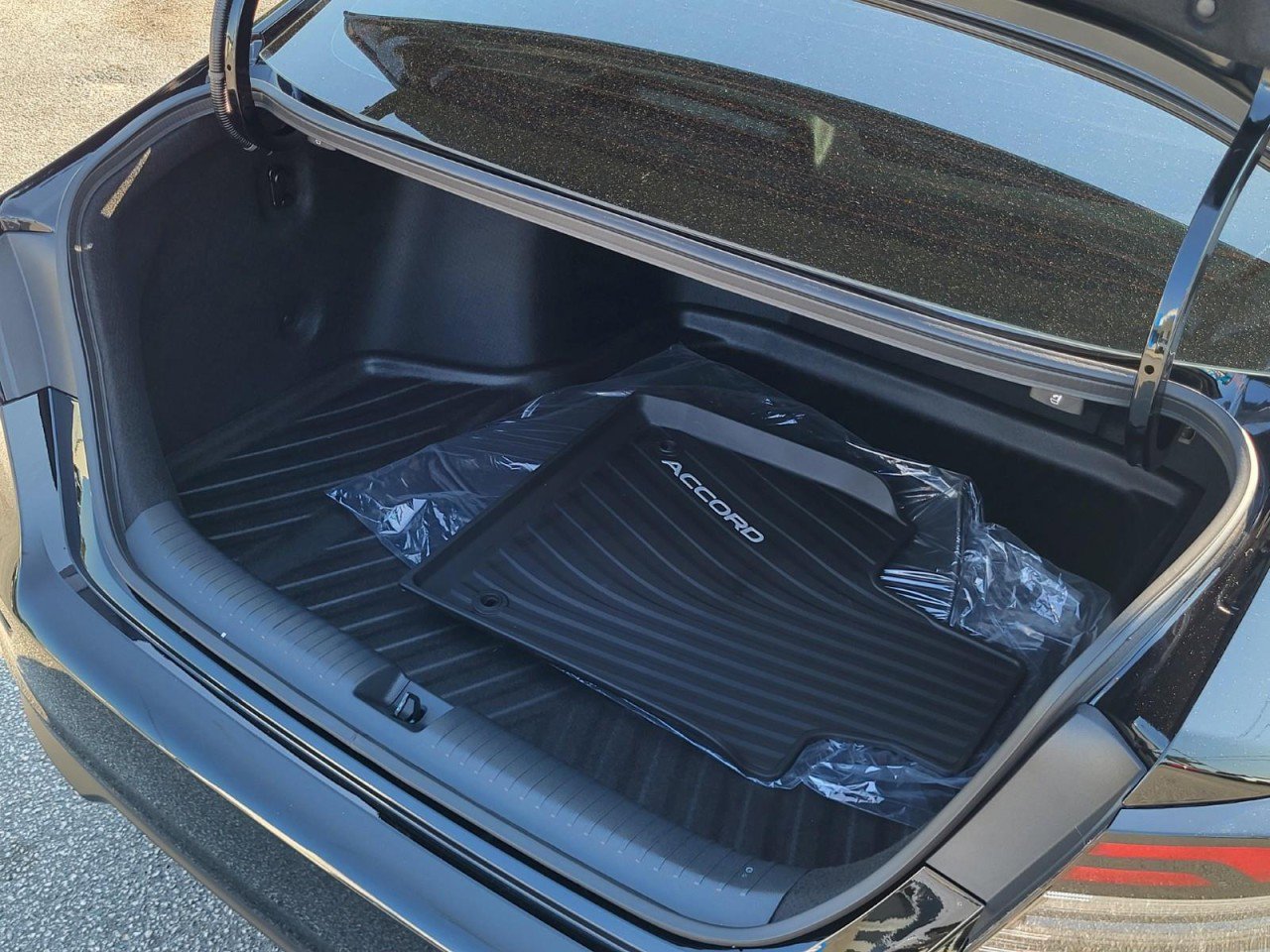 New 2026 Honda Accord SE image 5