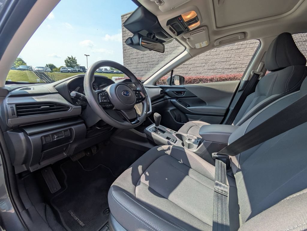 Used 2025 Subaru Crosstrek 2.5i Premium AWD/4WD image 15