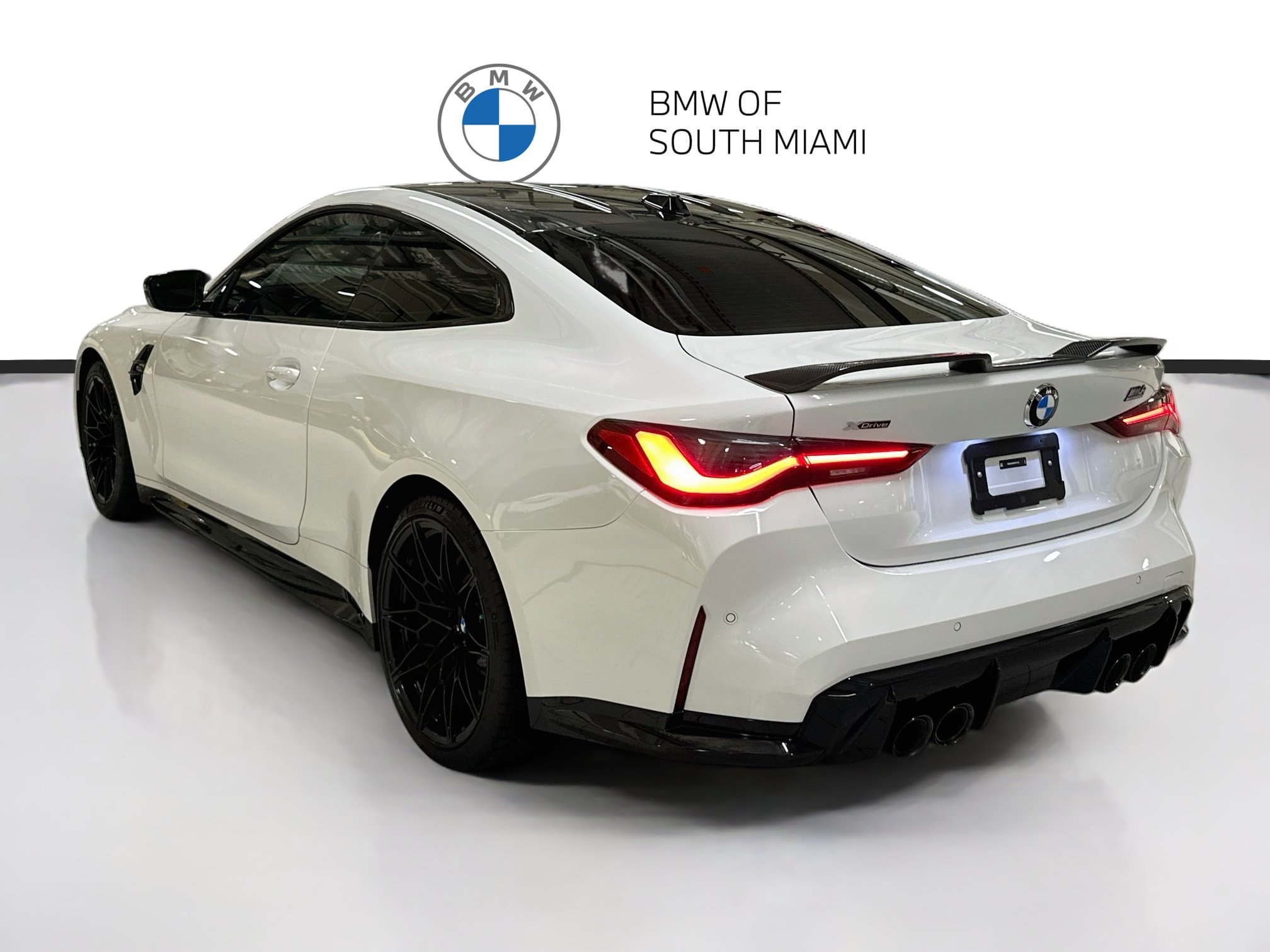 Used 2024 BMW M4 xDrive Competition w/ Executive Package AWD/4WD image 5