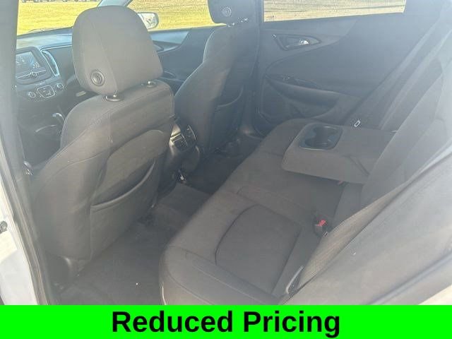 Used 2018 Chevrolet Malibu LT image 32