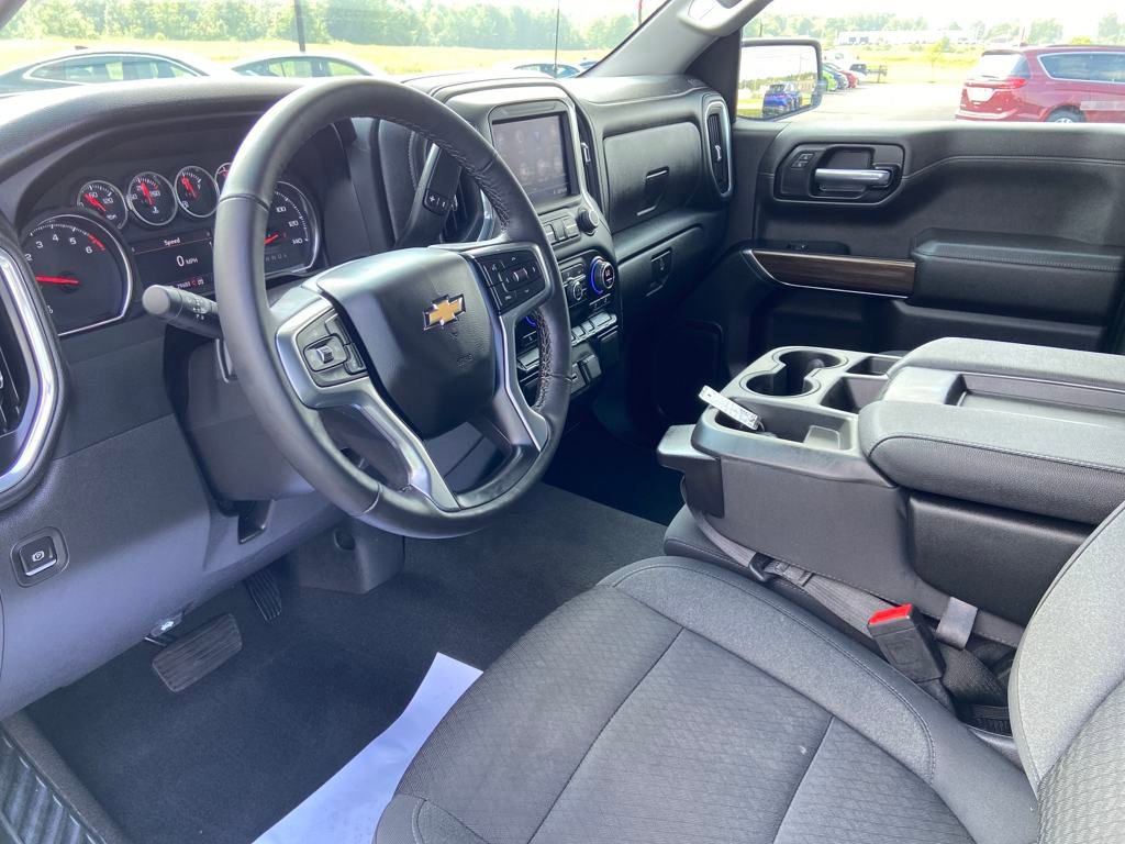 Used 2022 Chevrolet Silverado 1500 LT image 15