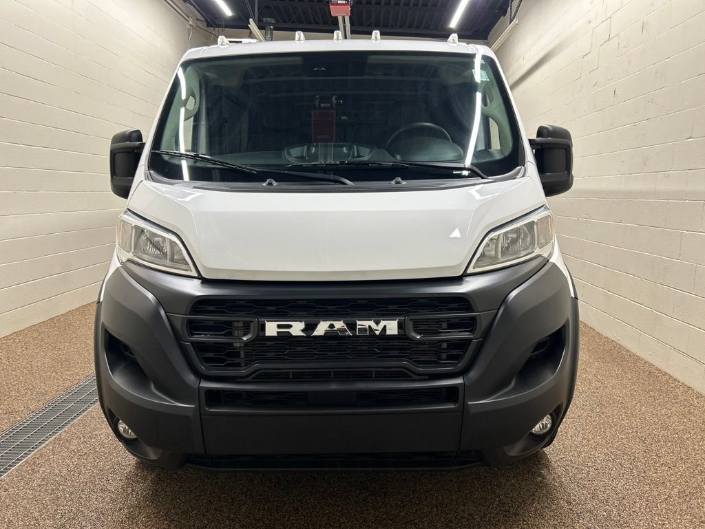 Used 2025 RAM ProMaster 2500 w/ Convenience Group FWD image 6