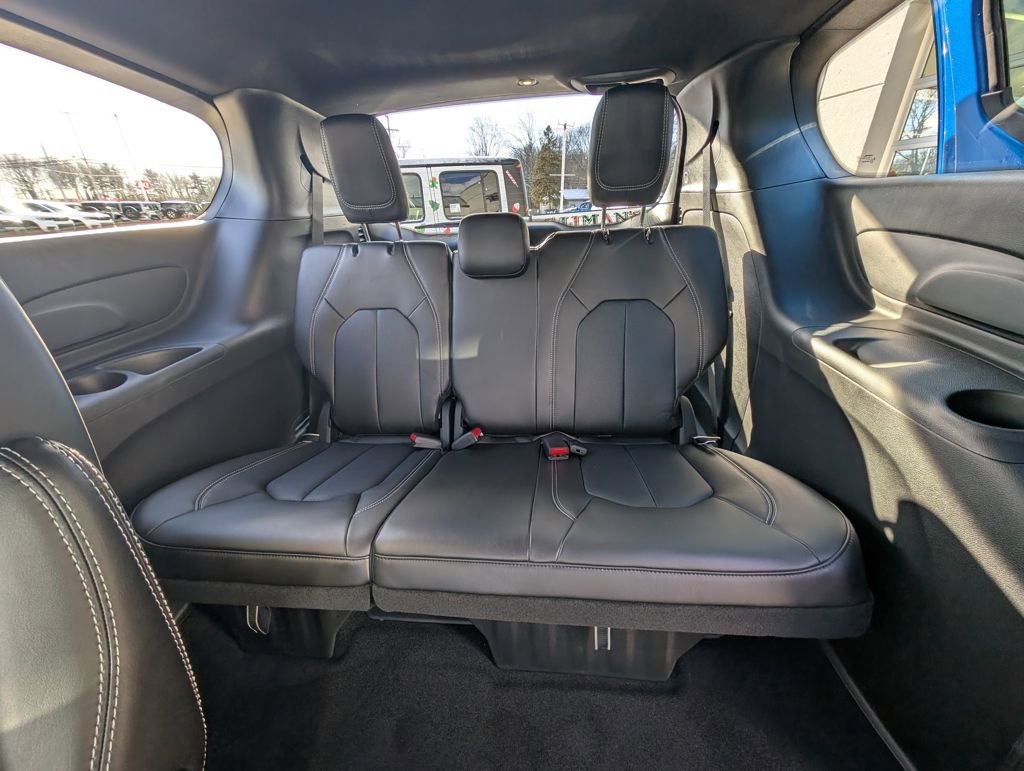 New 2026 Chrysler Pacifica Select w/ S Appearance Package AWD/4WD image 20