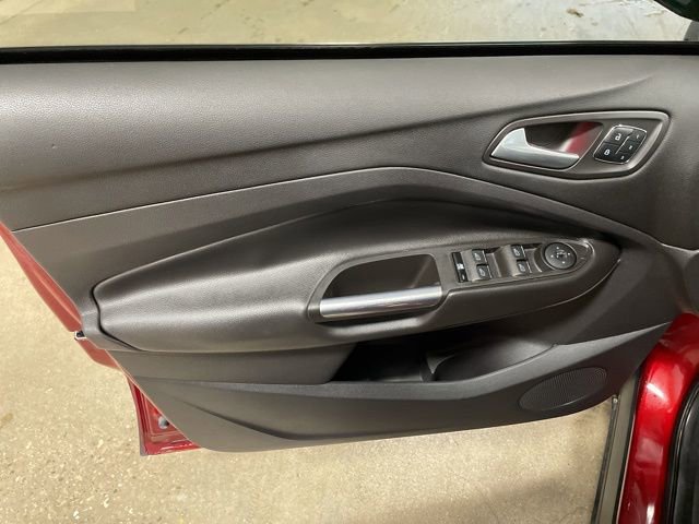 Used 2014 Ford Escape Titanium w/ Equipment Group 401A image 12