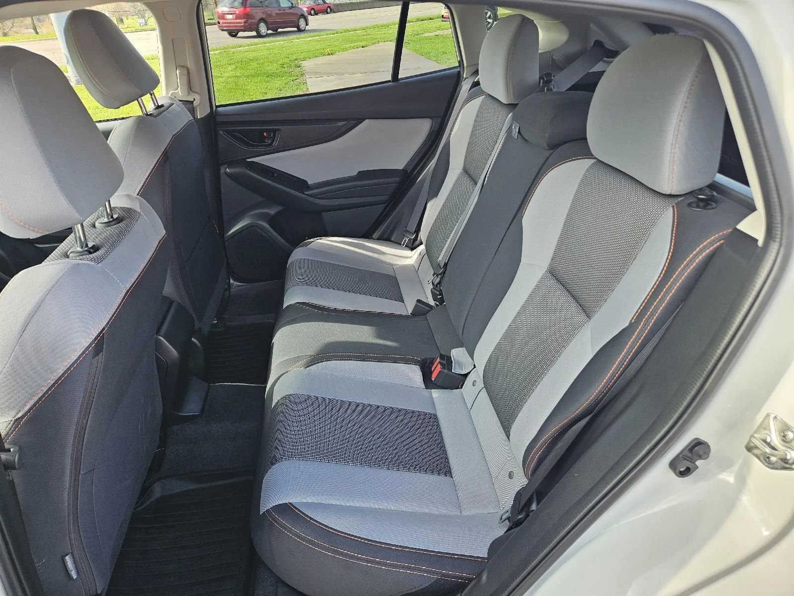 Used 2021 Subaru Crosstrek 2.0i Premium w/ Moonroof Package image 18