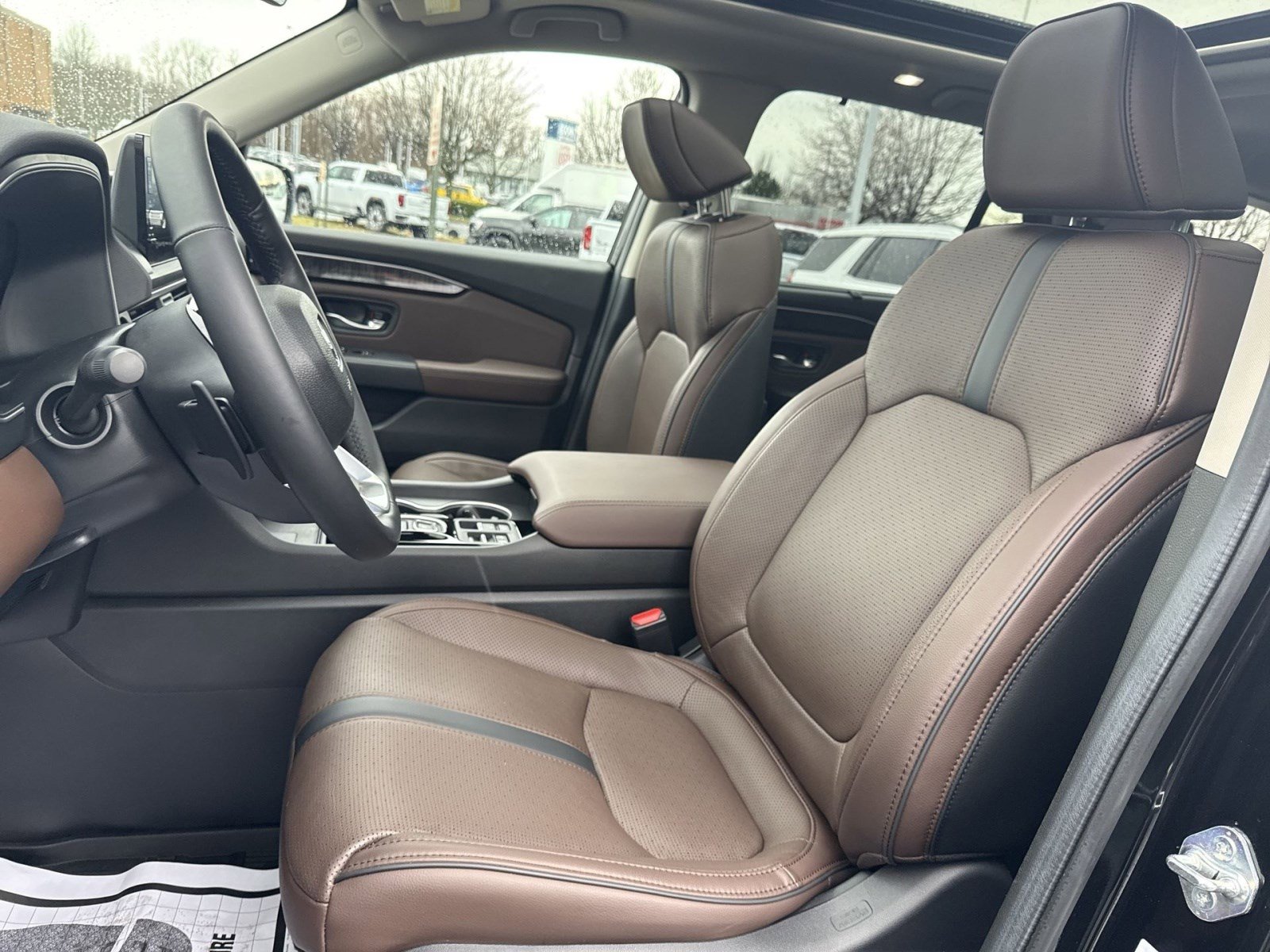 Used 2023 Honda Pilot Elite image 13