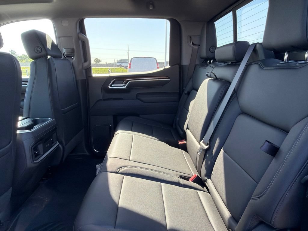 New 2026 Chevrolet Silverado 1500 LT Trail Boss w/ LT Trail Boss Premium Package AWD/4WD image 12