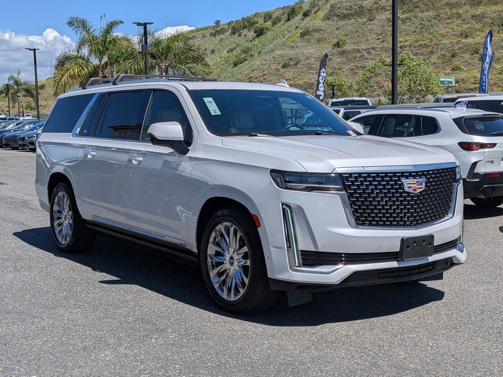 Used 2021 Cadillac Escalade ESV Premium Luxury w/ Driver Assist Tech Package image 3