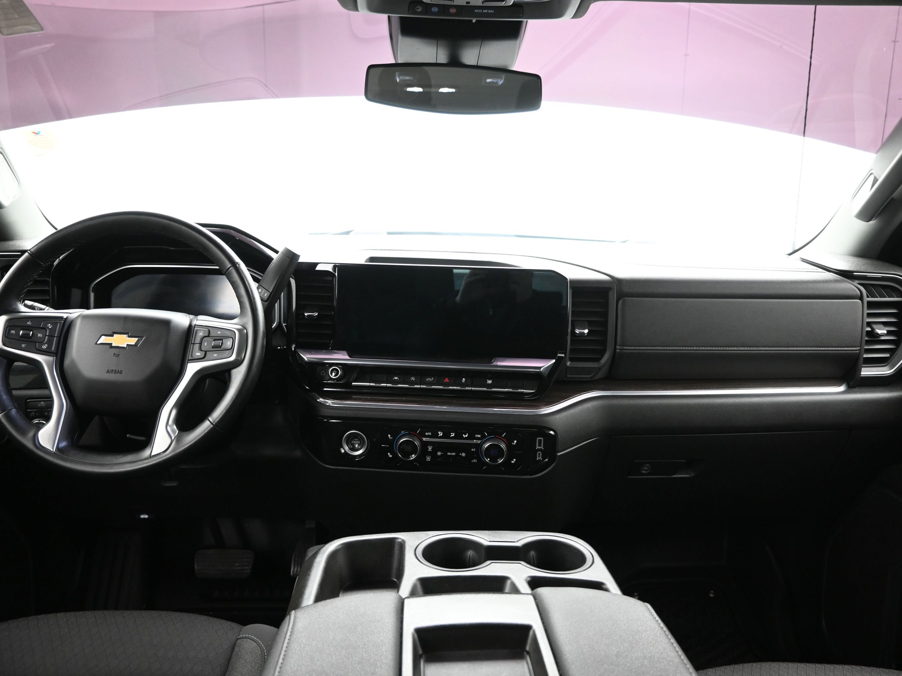 Used 2023 Chevrolet Silverado 1500 LT w/ Protection Package image 18