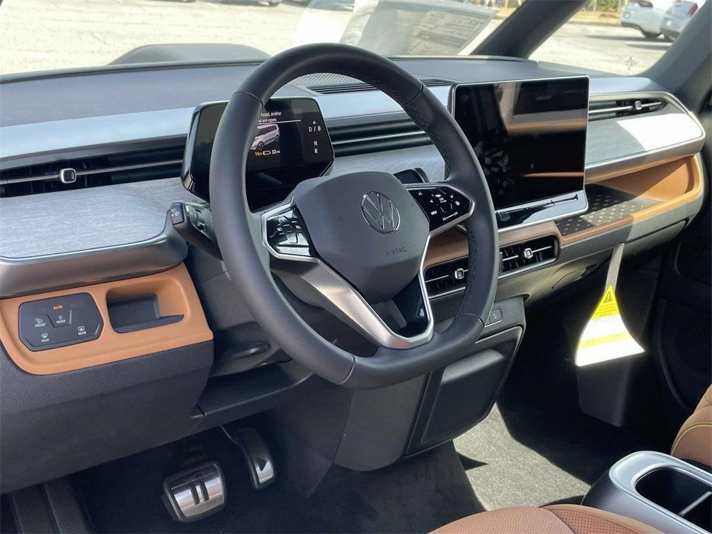New 2025 Volkswagen ID. Buzz Pro S RWD image 17