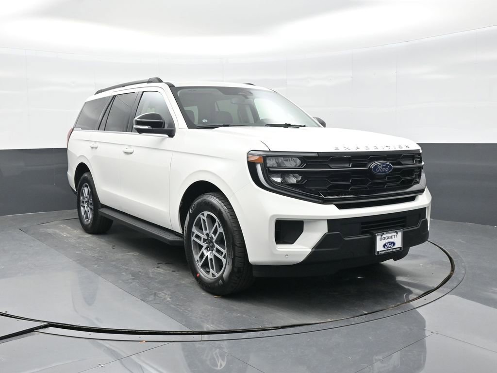 New 2026 Ford Expedition Active image 15