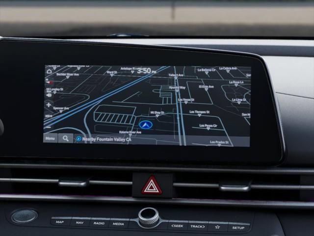 New 2025 Hyundai Elantra SEL image 13