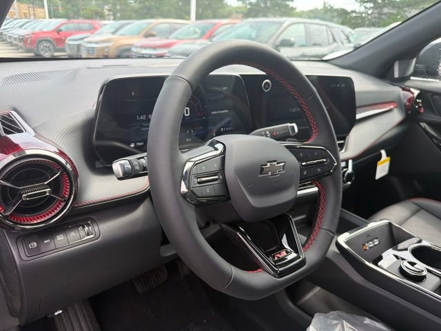 New 2027 Chevrolet Equinox RS w/ LPO, Floor Liner Package AWD/4WD image 13