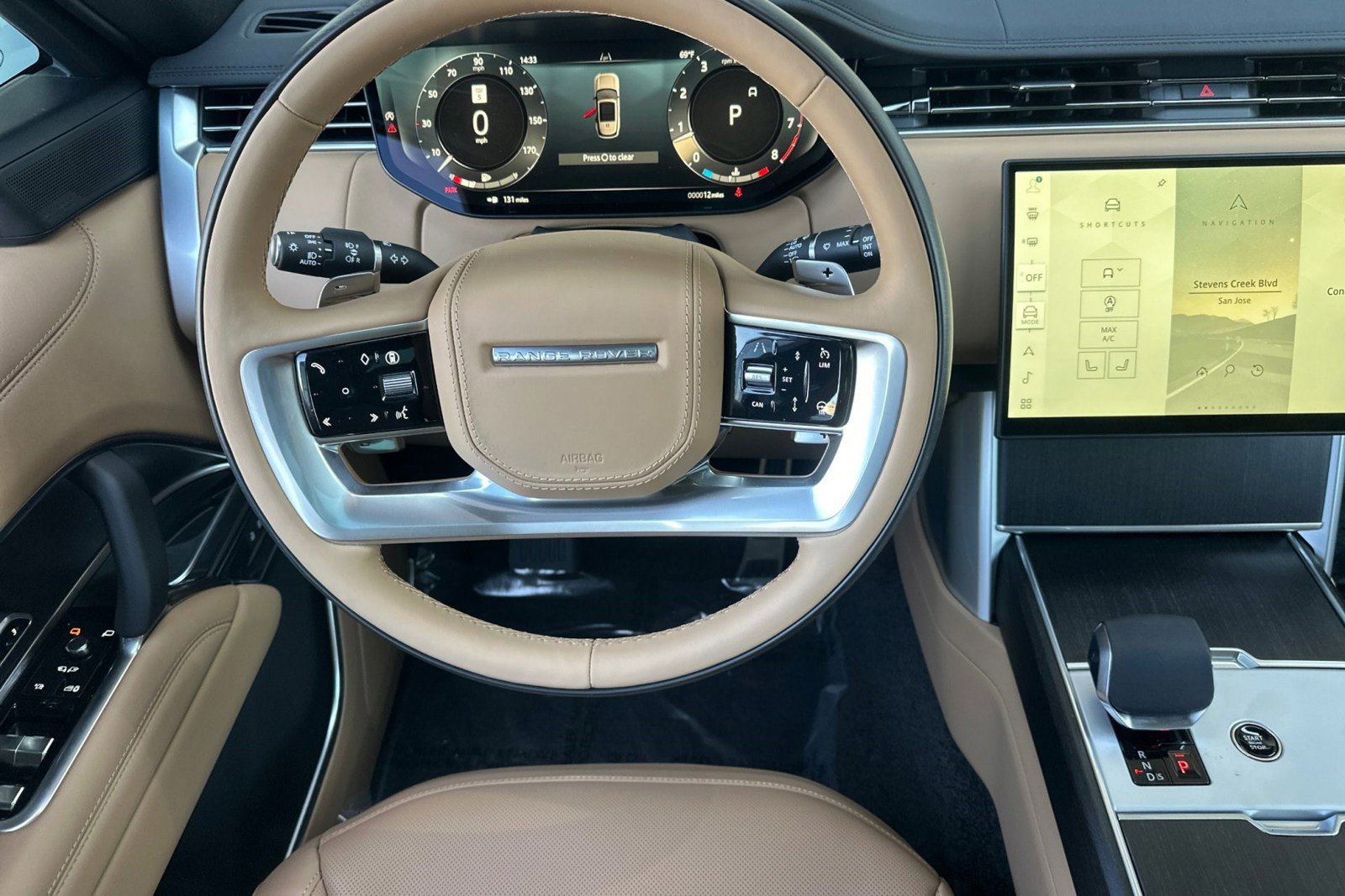 New 2026 Land Rover Range Rover SE image 24