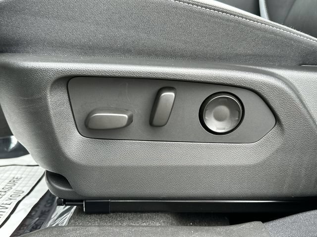 Used 2025 Buick Envision Sport Touring AWD/4WD image 21
