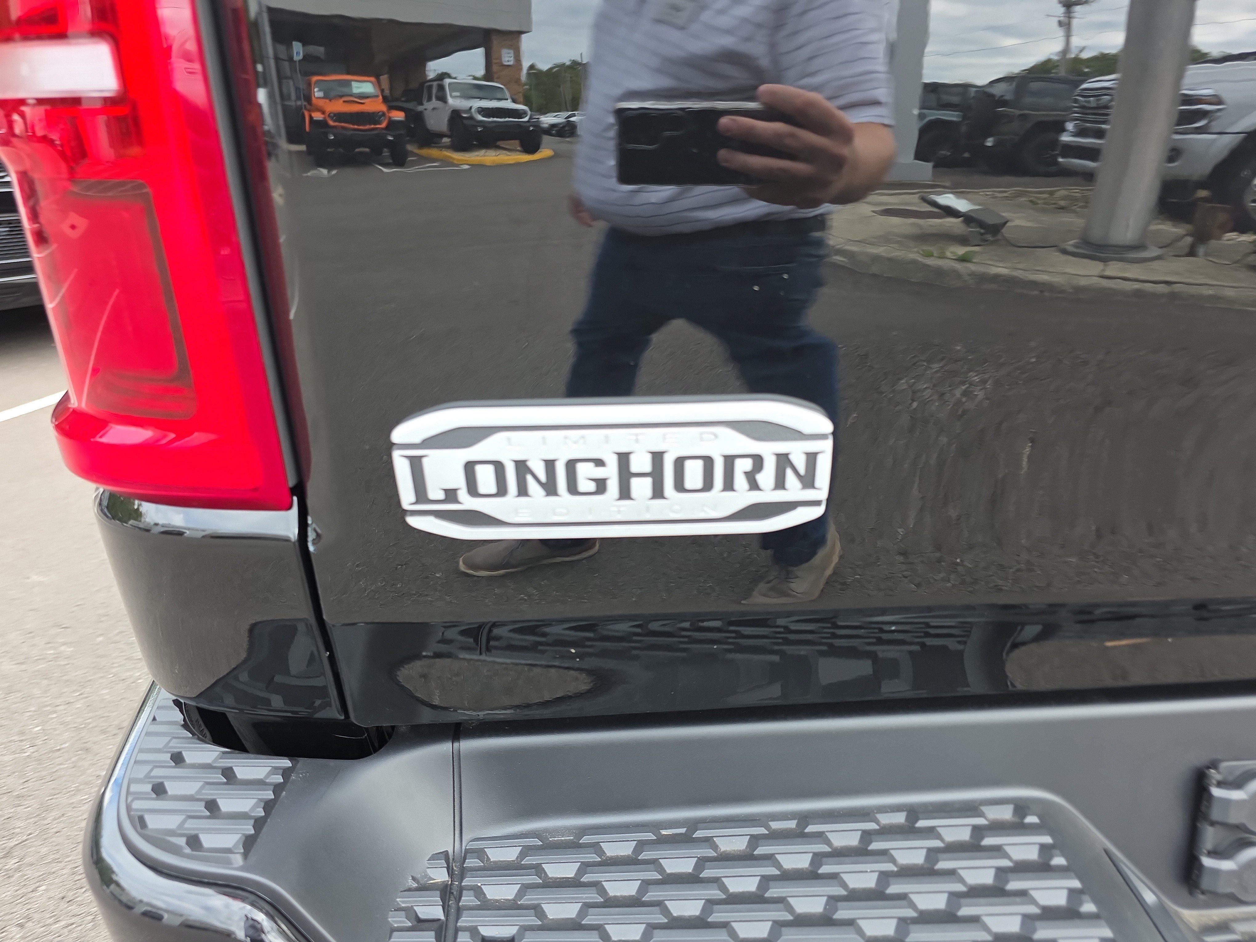 New 2027 RAM 1500 Longhorn AWD/4WD image 40