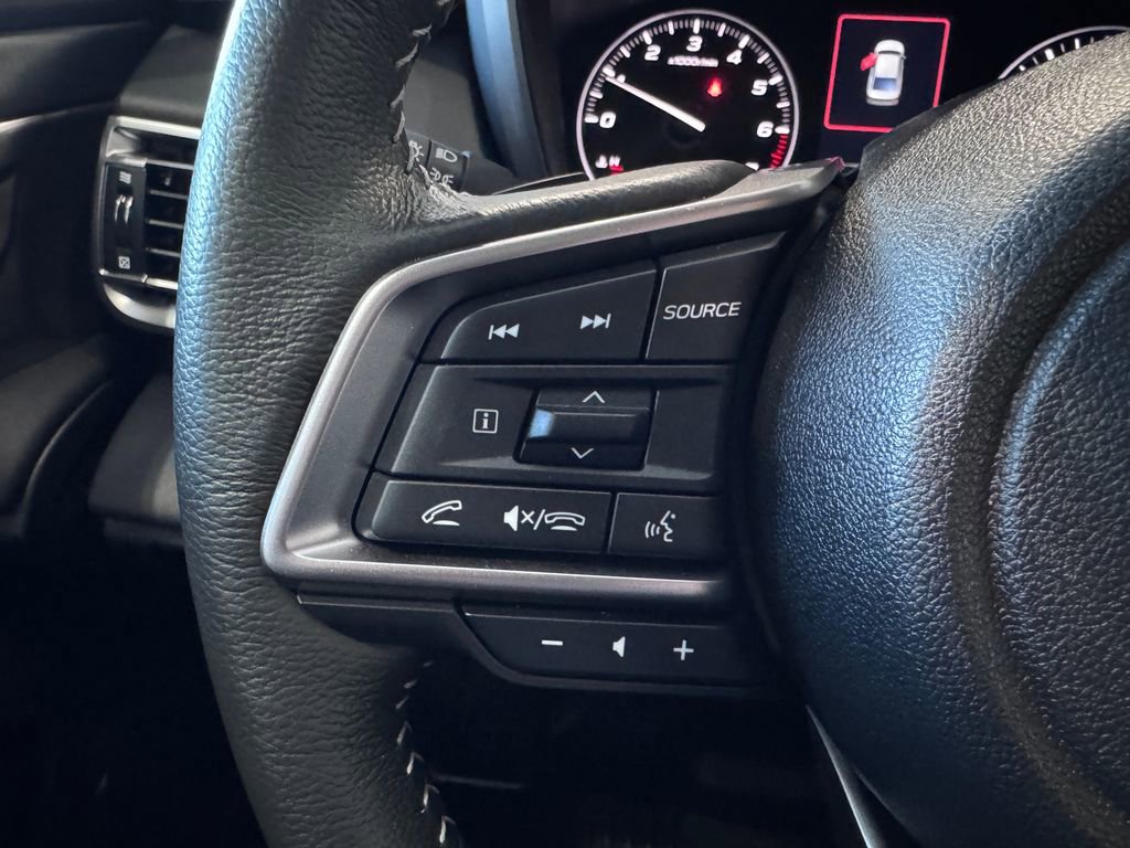 Used 2025 Subaru Legacy Limited image 12