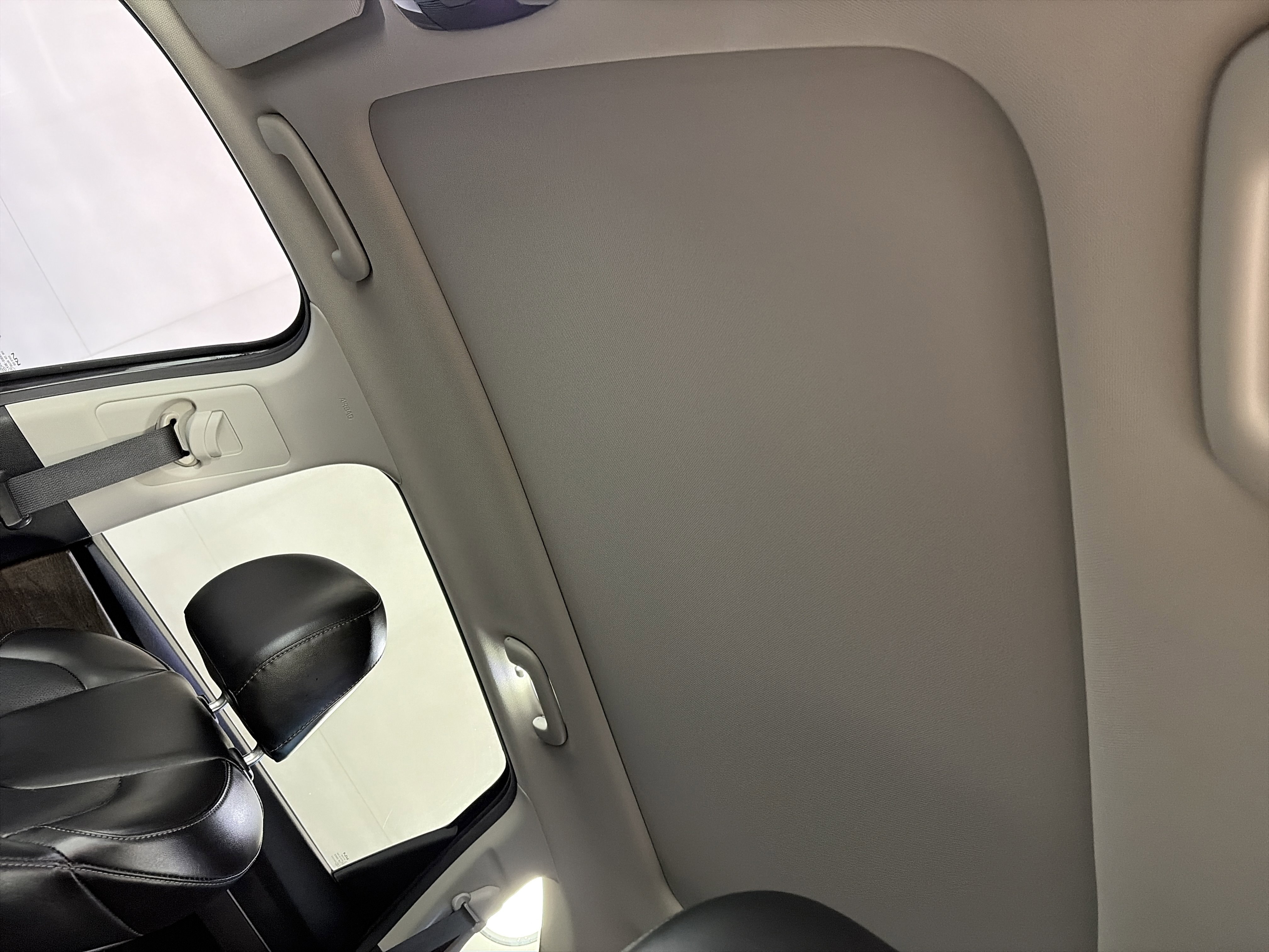 Certified 2022 Kia Sorento S w/ Panoramic Sunroof Package image 19