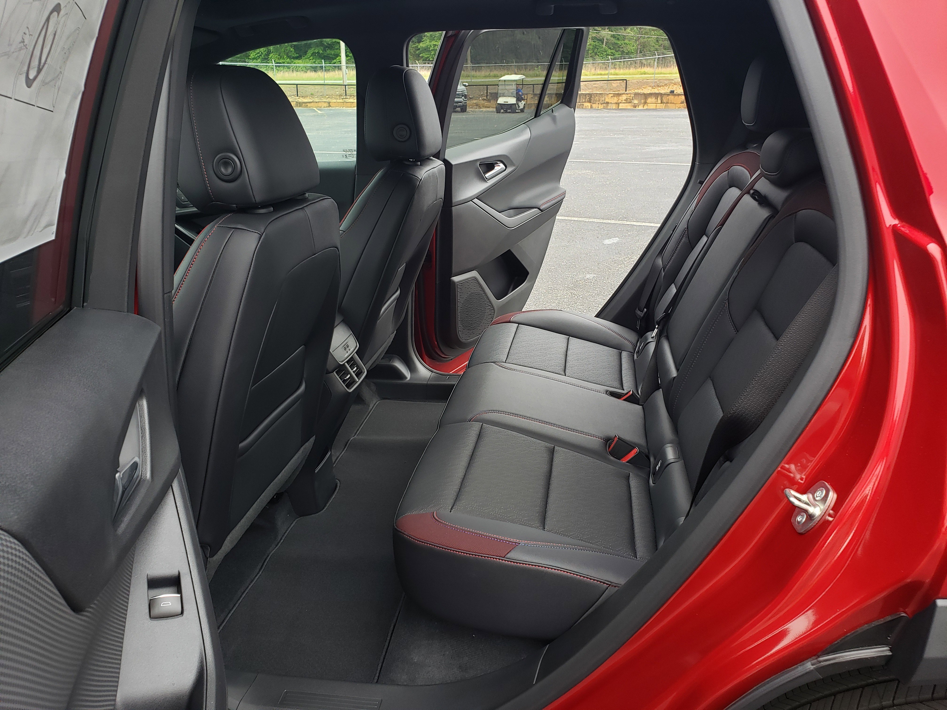 New 2026 Chevrolet Equinox RS FWD image 35