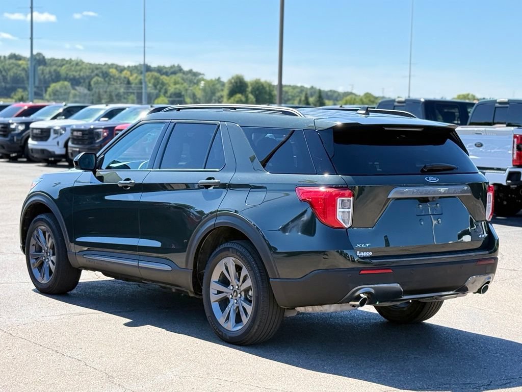 Used 2024 Ford Explorer XLT w/ Equipment Group 202A AWD/4WD image 37