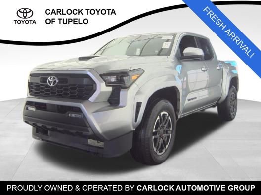 Used 2024 Toyota Tacoma TRD Sport image 1