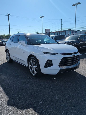 Used 2019 Chevrolet Blazer Premier w/ Sun and Wheels Package AWD/4WD image 3
