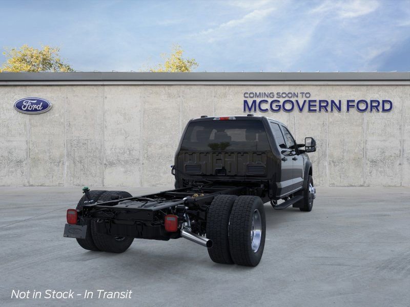 New 2026 Ford F550 4x4 Crew Cab image 8