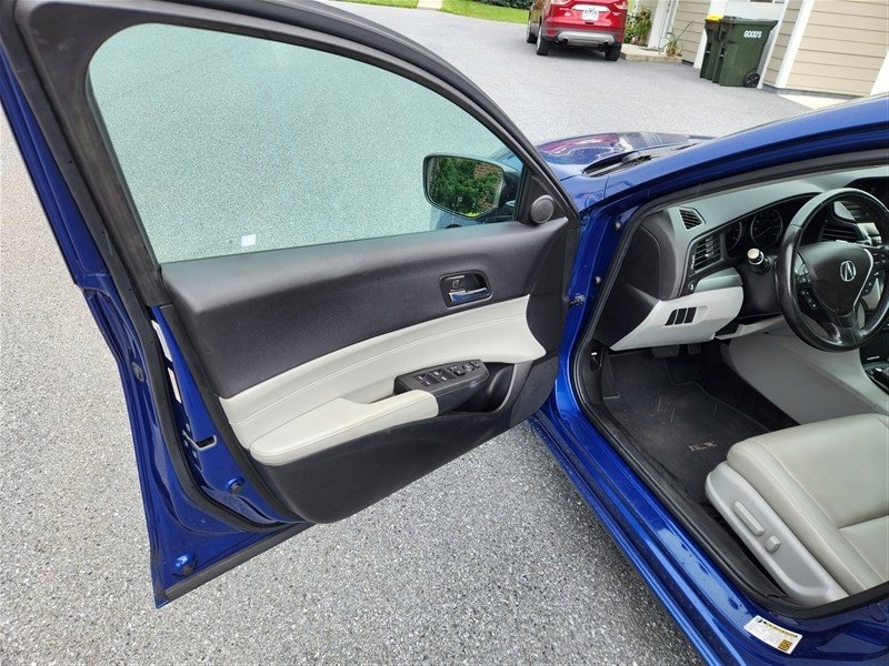 Used 2016 Acura ILX image 10