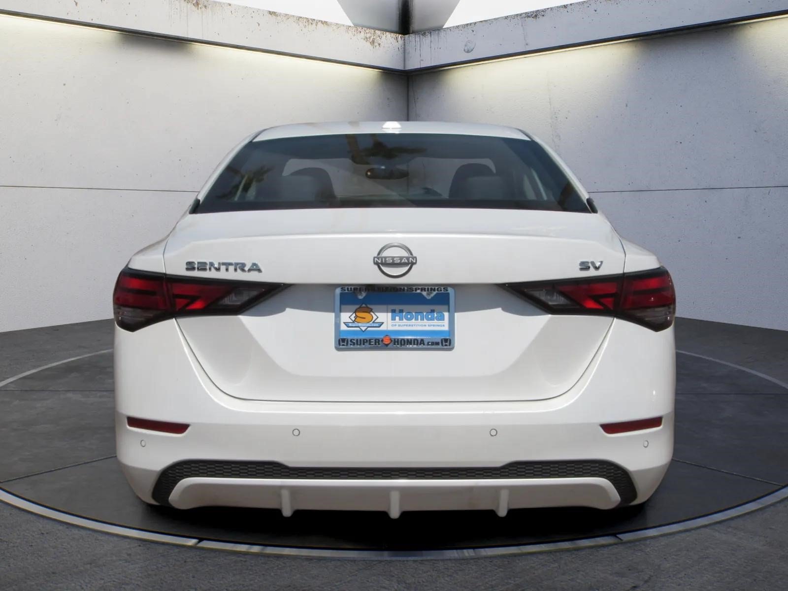 Used 2024 Nissan Sentra SV FWD image 7