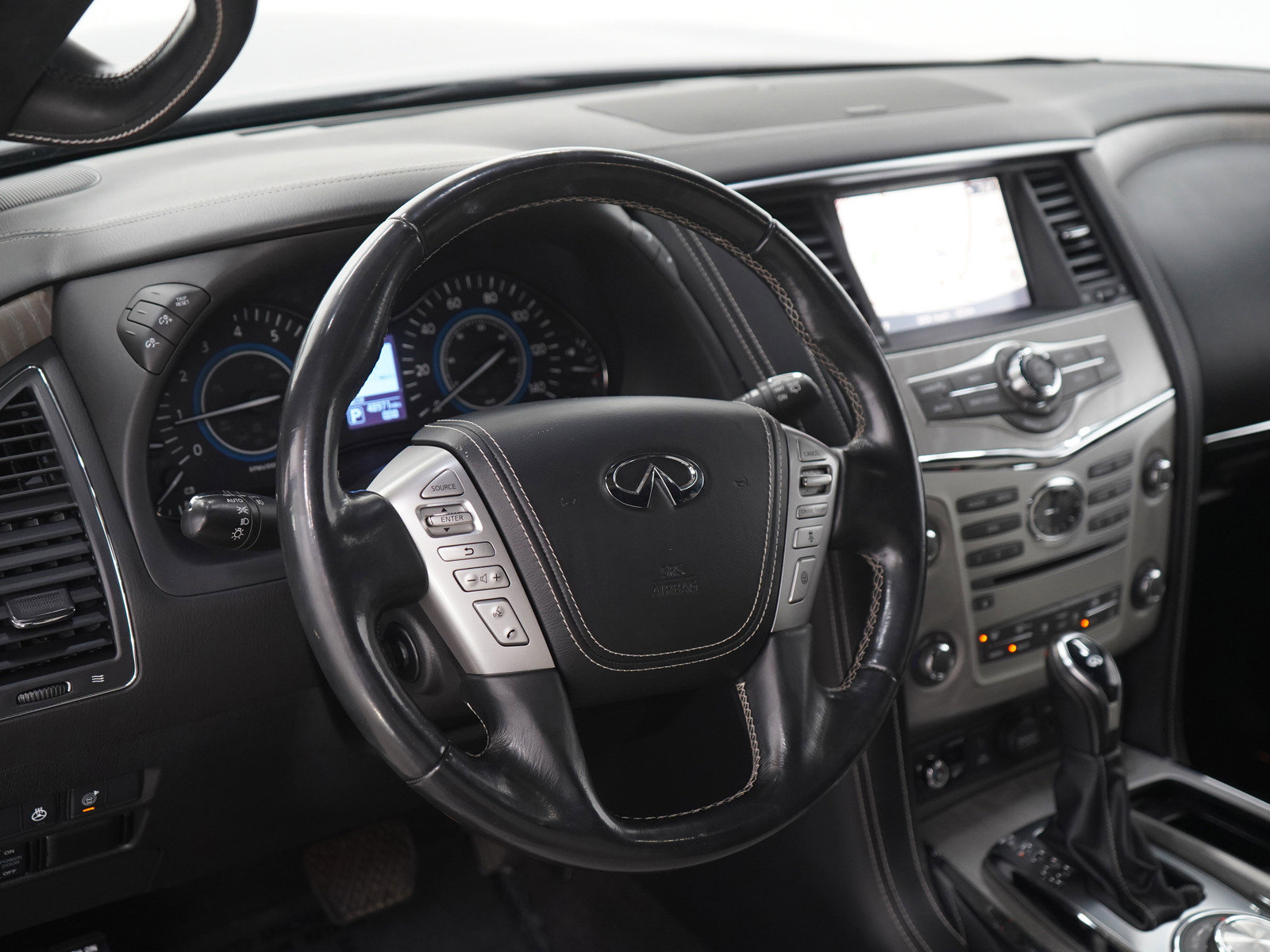 Used 2019 INFINITI QX80 Limited AWD/4WD image 23