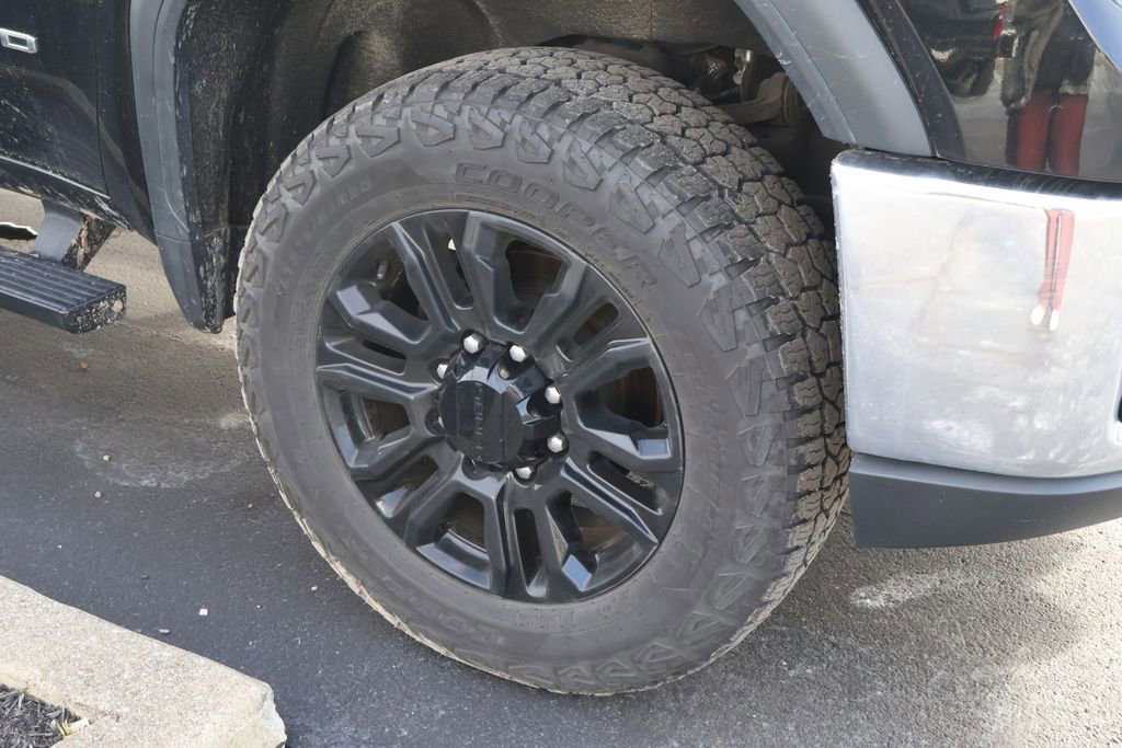 Used 2021 GMC Sierra 3500 4x4 Crew Cab w/ Convenience Package image 8