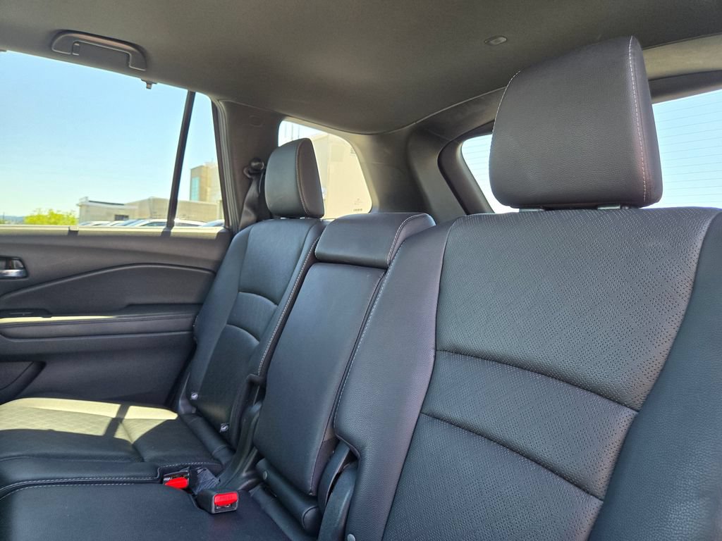 Used 2021 Honda Passport EX-L image 17