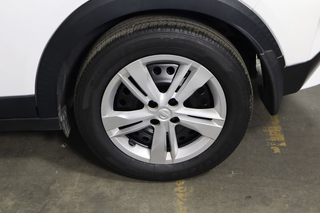 Used 2024 Nissan Kicks S FWD image 36