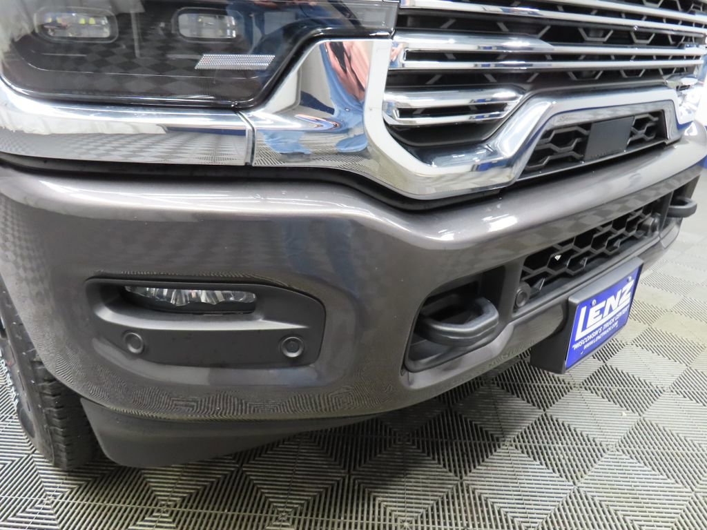 Used 2026 RAM 2500 Laramie AWD/4WD image 45