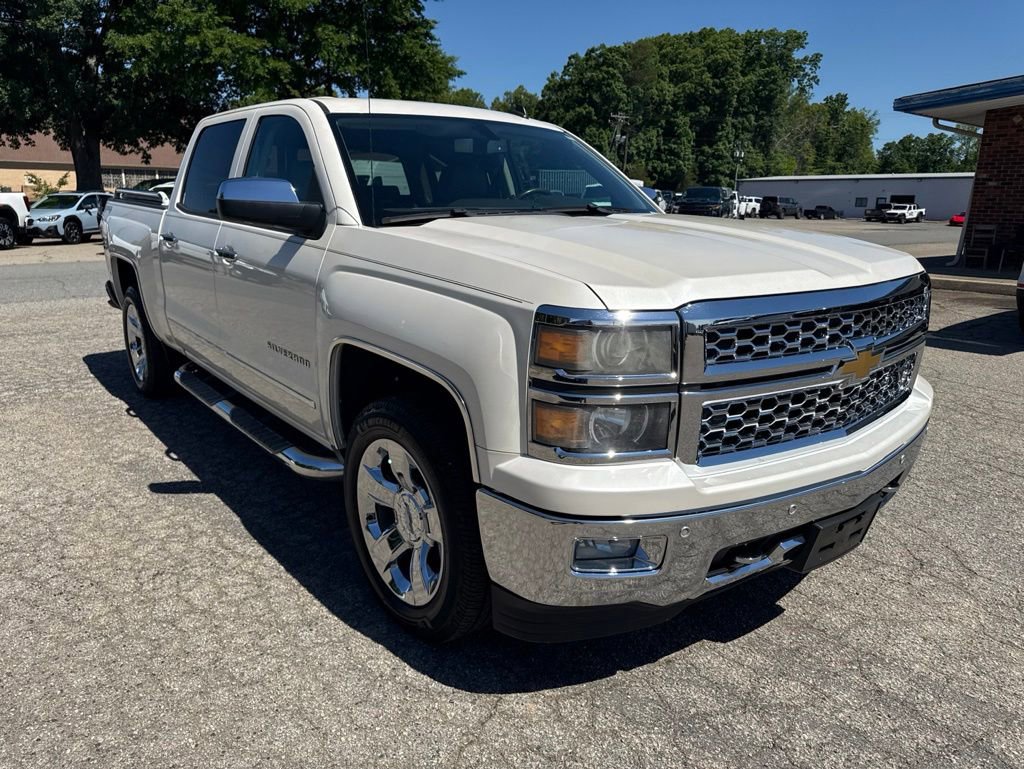 Used 2014 Chevrolet Silverado 1500 LTZ w/ LTZ Plus Package AWD/4WD image 7