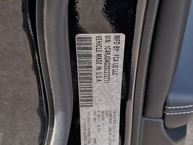 Used 2025 Jeep Grand Cherokee Altitude RWD image 21