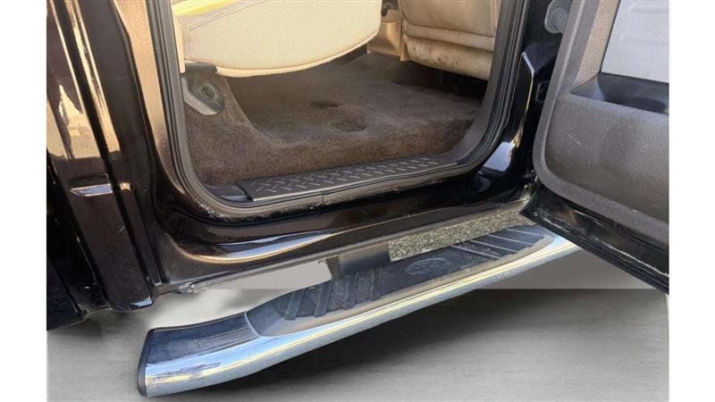 Used 2014 Ford F150 XLT w/ Equipment Group 302A Luxury image 19