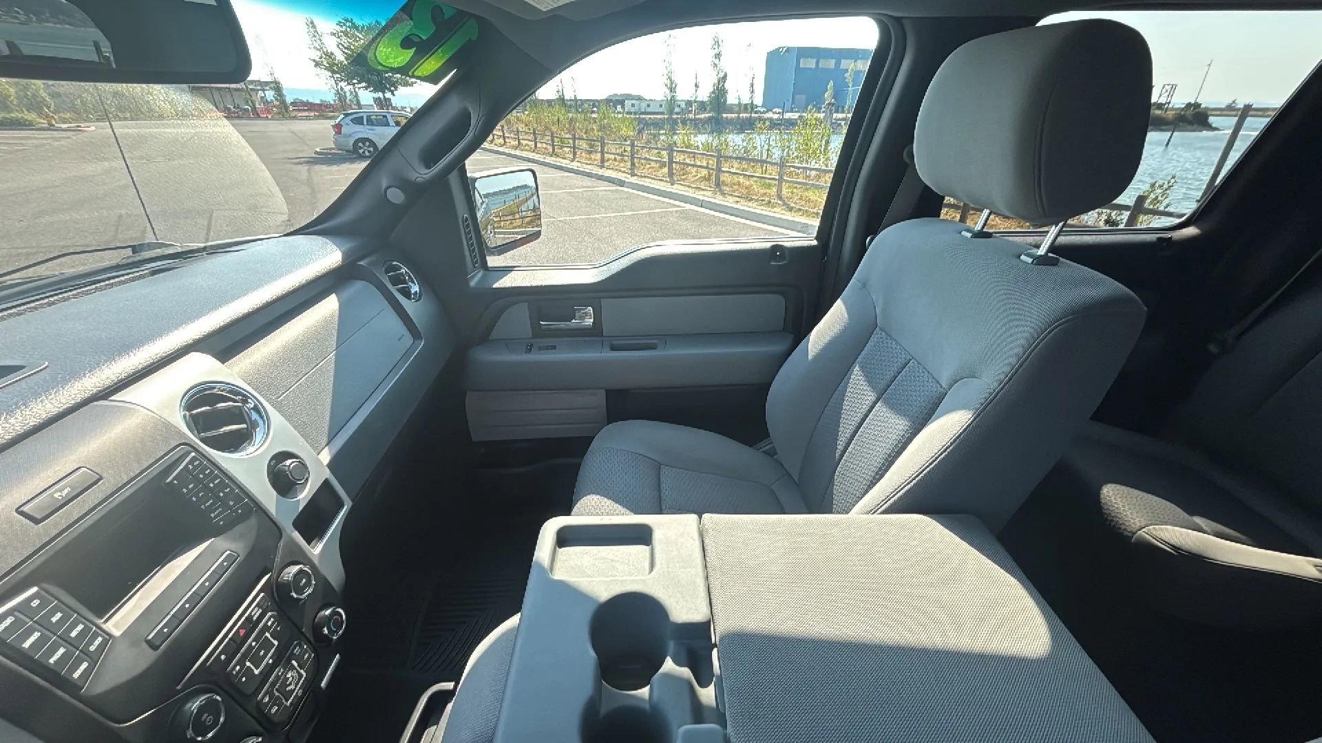 Used 2013 Ford F150 XLT w/ Luxury Equipment Group image 23