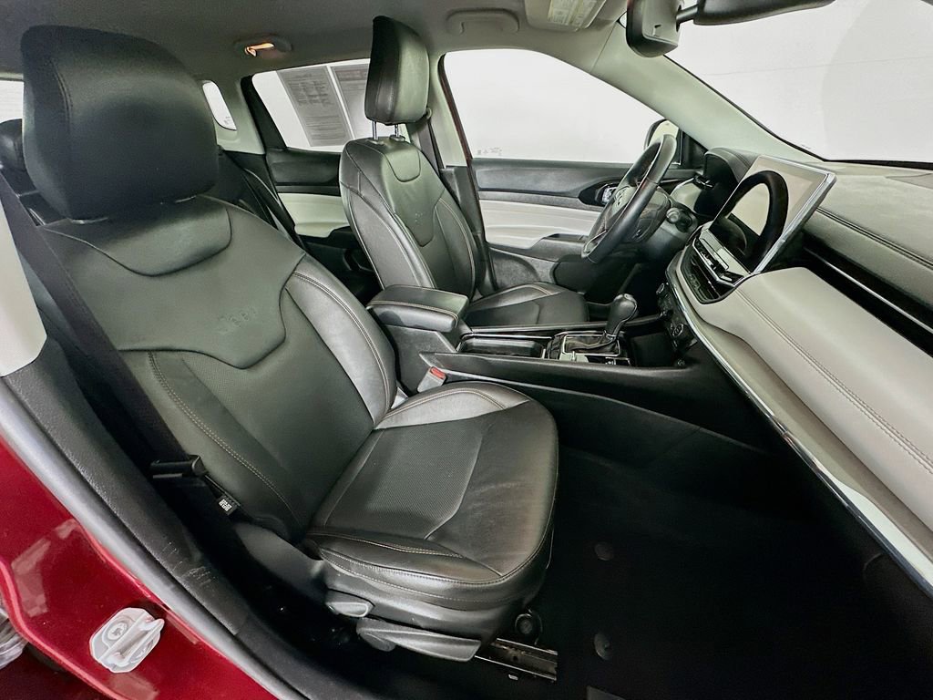 Certified 2022 Jeep Compass Limited image 38