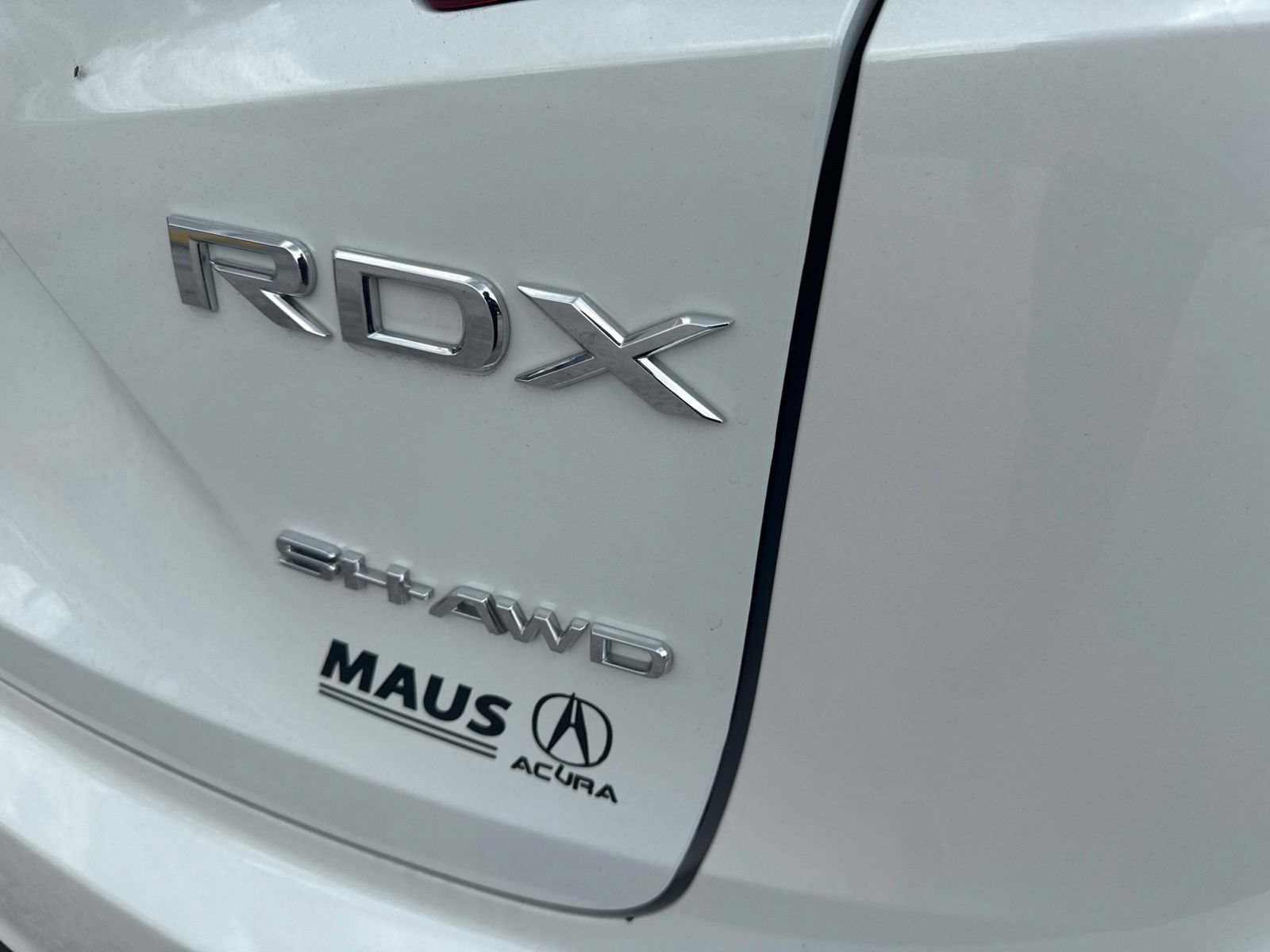 Used 2024 Acura RDX SH-AWD image 7
