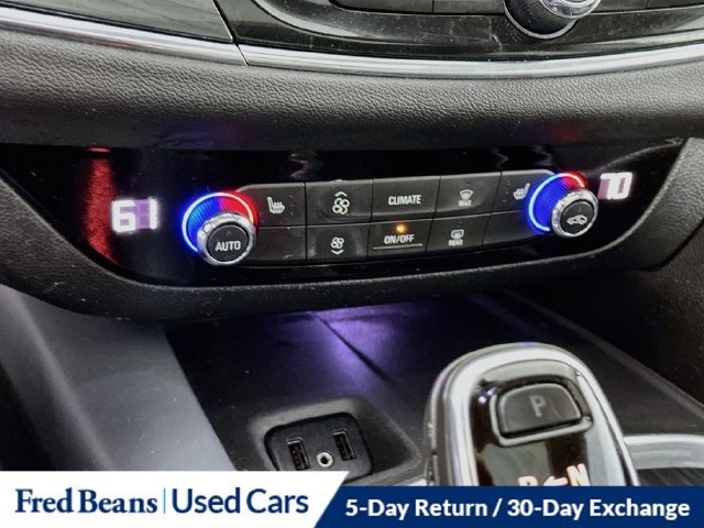 Used 2018 Buick Enclave Essence FWD image 22